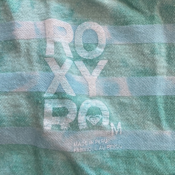 Roxy and other tee - Picture 3 of 4